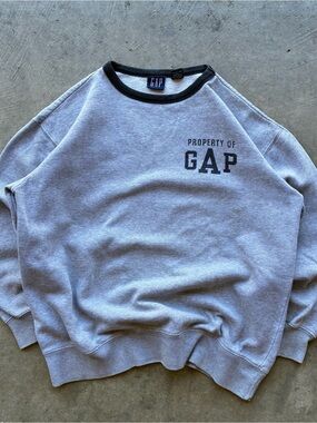 GAP Light Gray Crewneck Sweatshirt with Dark Trim